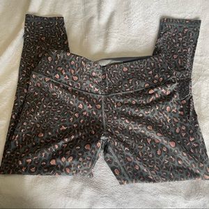 Victoria’s Secret Sport VSX Gray & Pink Cheetah Leggings